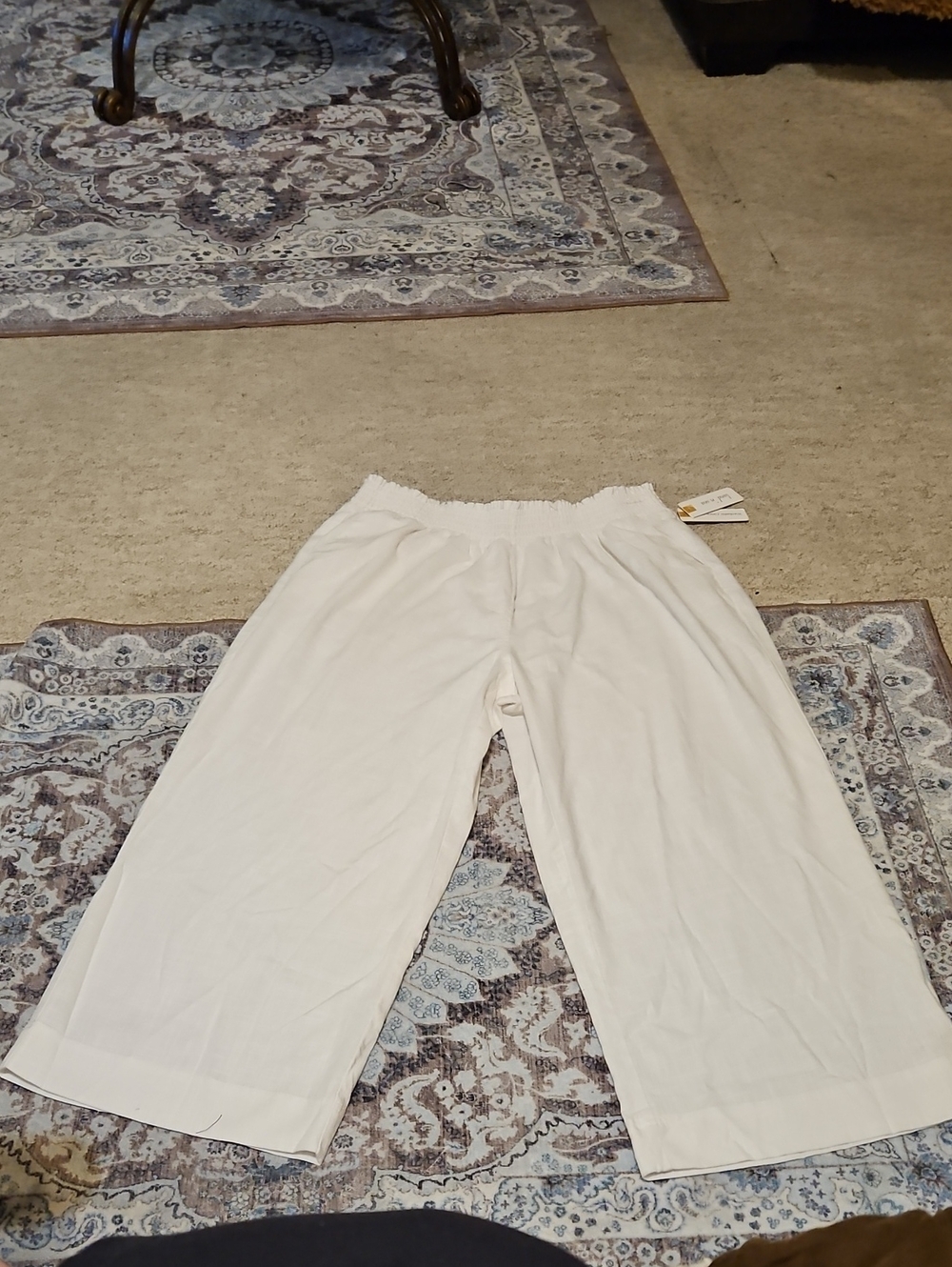 Women's Cropped Wide-Leg Pants in White